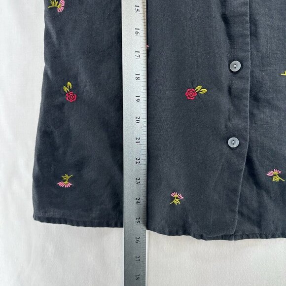 Style & Co Linen Blouse Womens 10 Button Up Sleeveless Embroidered Flowers Black - Picture 10 of 10